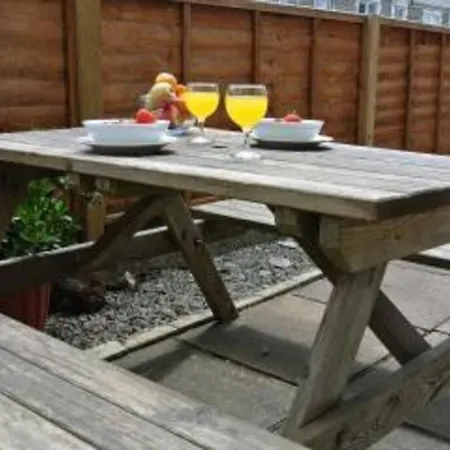 Juno - In The Heart Of Newquay *
